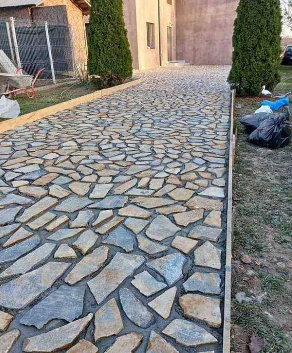 Piatră Naturală de Munte pentru Fațade și Garduri