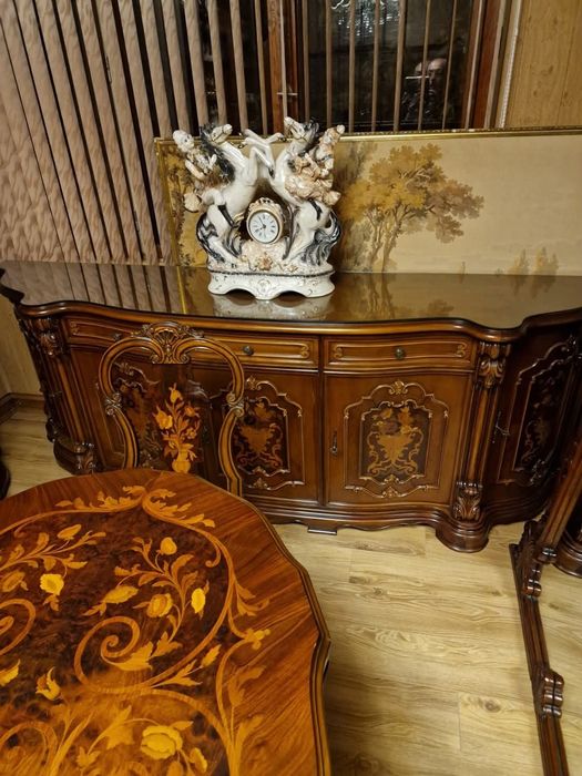 Барокови комоди внос от Италия