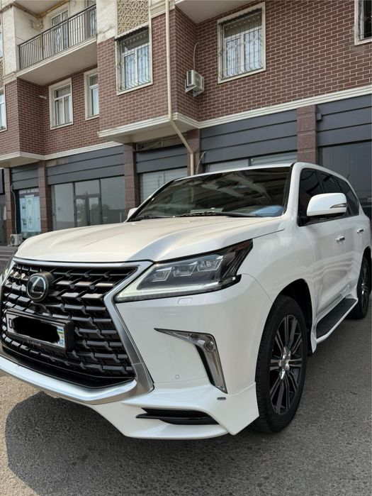 Продаётся Lexus Lx 570