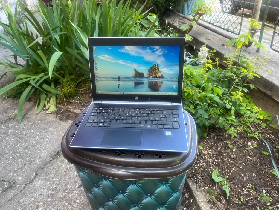 HP probook 430 g5 240 gb ssd/ddr4-8gb