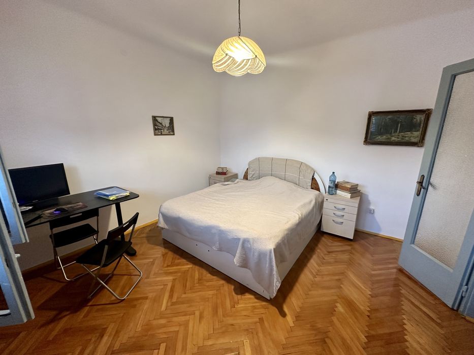 Casa singur in curte central in Oradea de vanzare