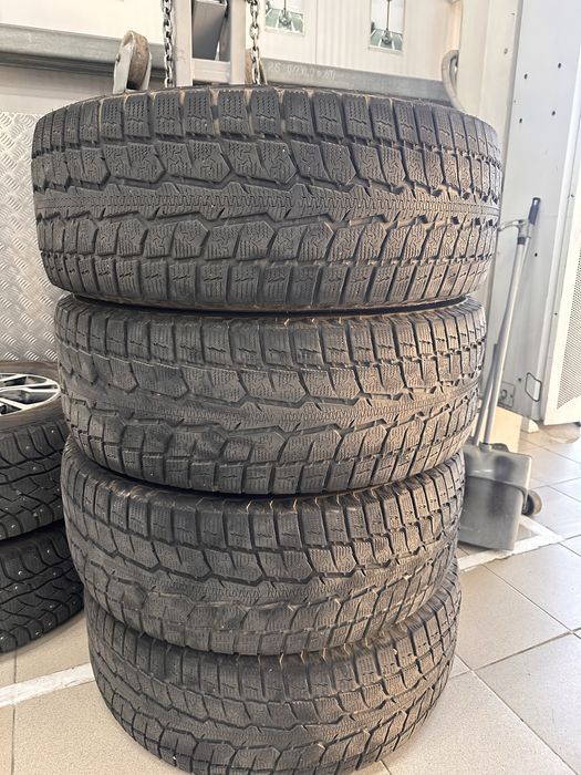 Продам комплект резины