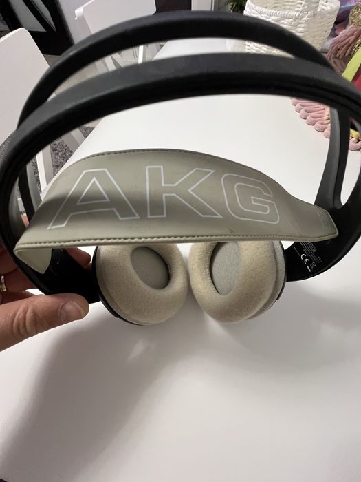 Casti AKG   K912