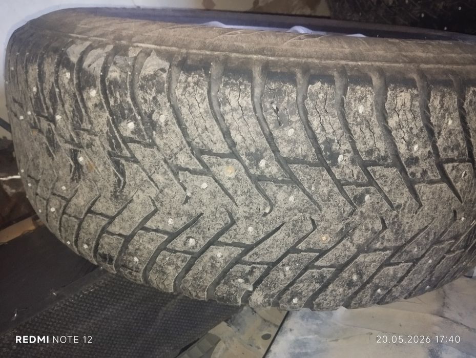 Зимние шины 265/70R16