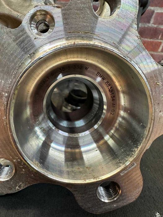 Fuzeta stângă spate BMW g20