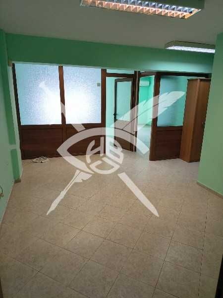 Дава се под наем Офис в София, Хладилника - 119 кв.м за 239393.49 € - Снимка #2