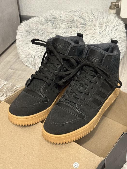 Продам Adidas оригинал