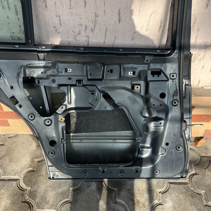 Дверь задняя bmw e34 бмв е34