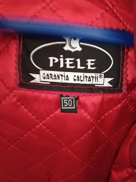 Geaca damă din piele naturala, culoare roșie!