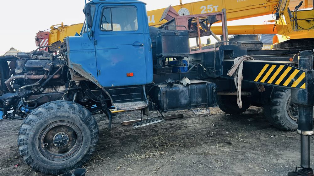 Уран на запчачти