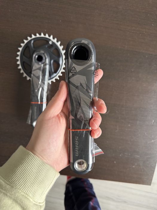 Pedalier sram x01 carbon nou