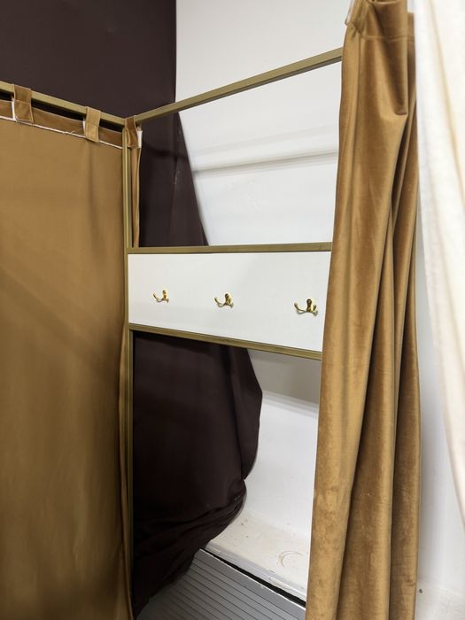 Продам Примерочная