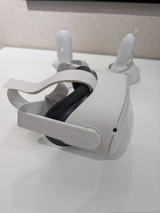 VR шлем Oculus Quest 2