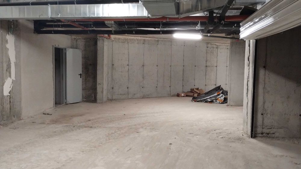 Продава се Тристаен апартамент в Бургас, Славейков - 103 кв.м за 1554 €/кв.м - Снимка #17