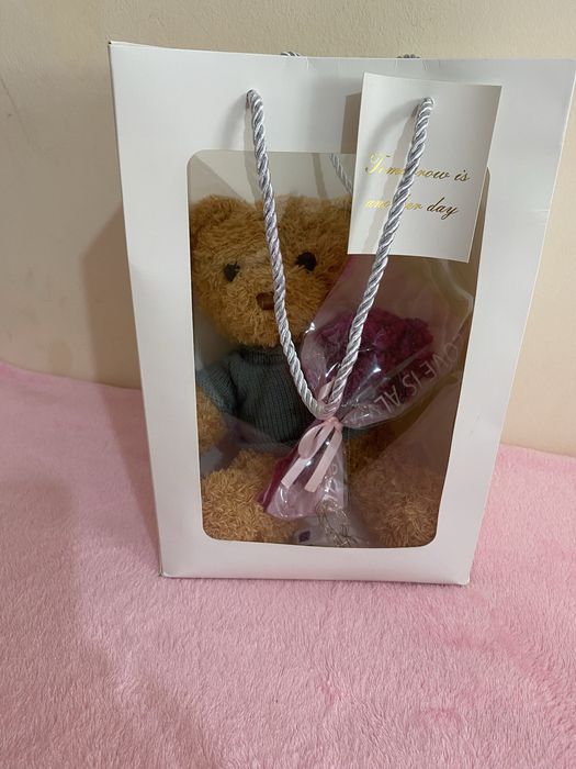 Подарочный  бокс  продам