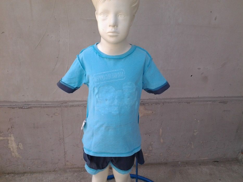 Minioni | set pantaloni scurti + tricou copii 6 ani