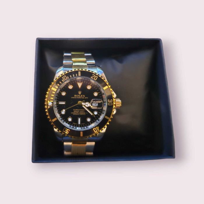Rolex Oyster Perpetual Date Submariner 41mm Transport Gratuit