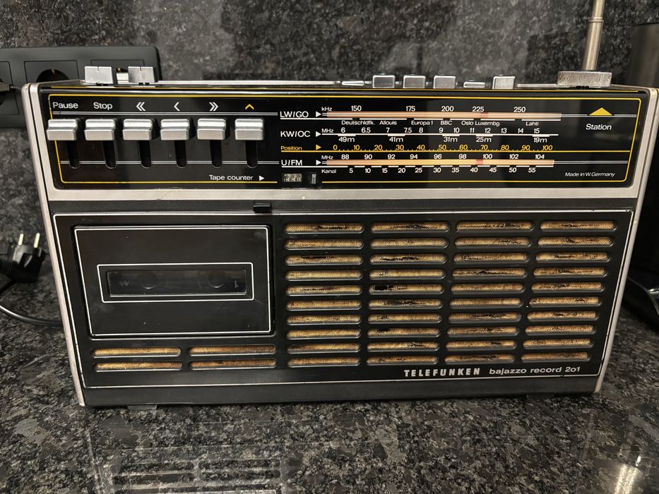 Radiocaset Telefunken Bajazzo record 201