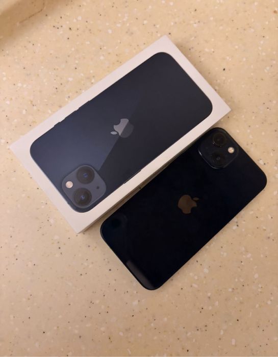 Продам Iphone 13  128gb