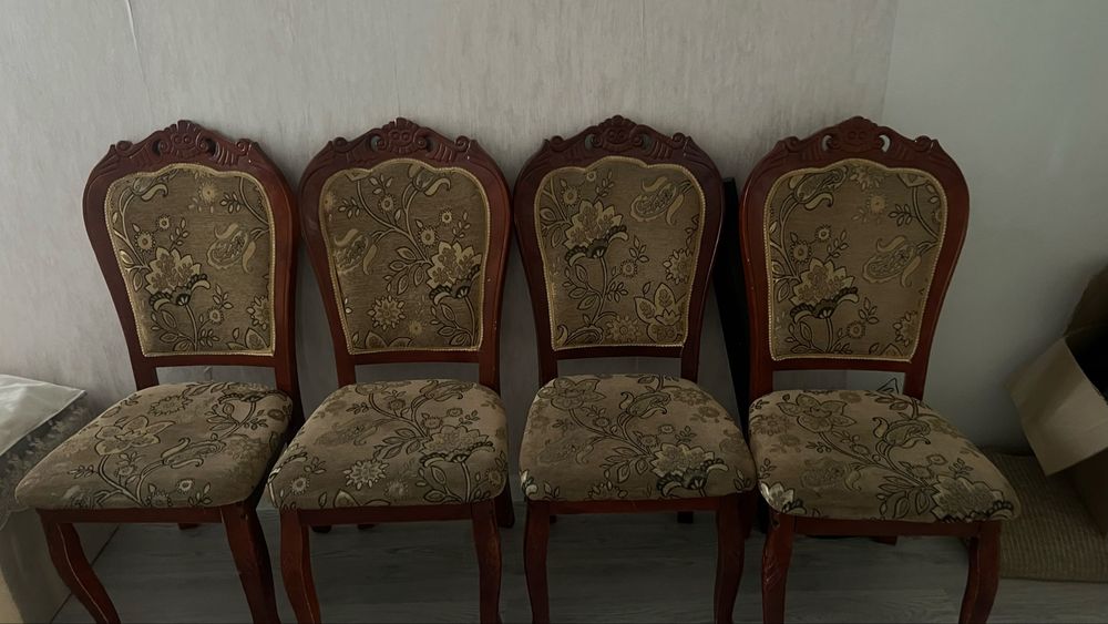 продам стулья 5штуков