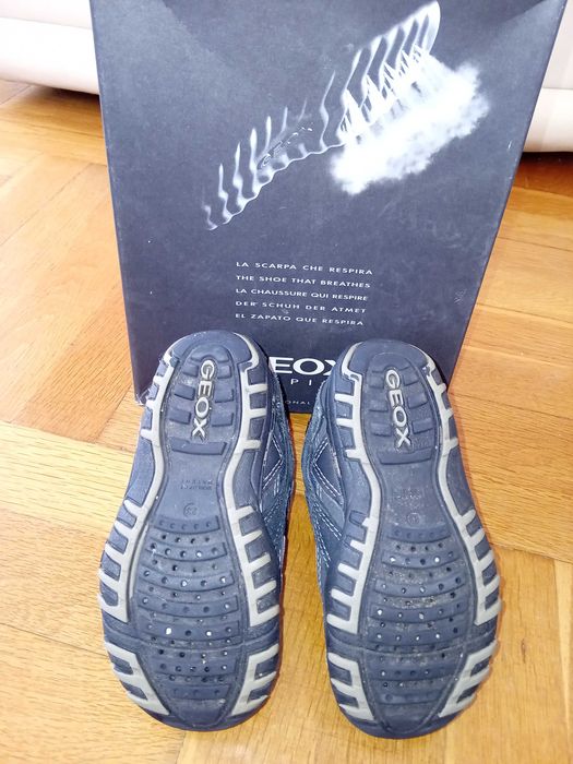 Обувки Geox за момче