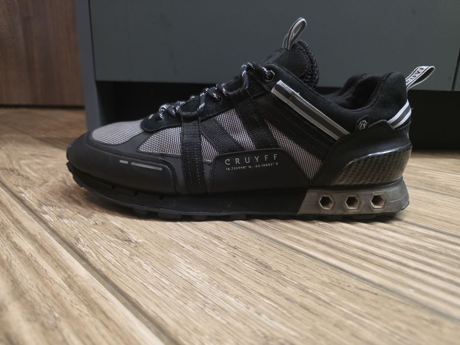 Мъжки маратонки CRUYFF Резервирани  !