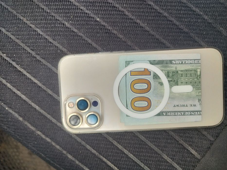 iPhone 12 pro max sotiladi