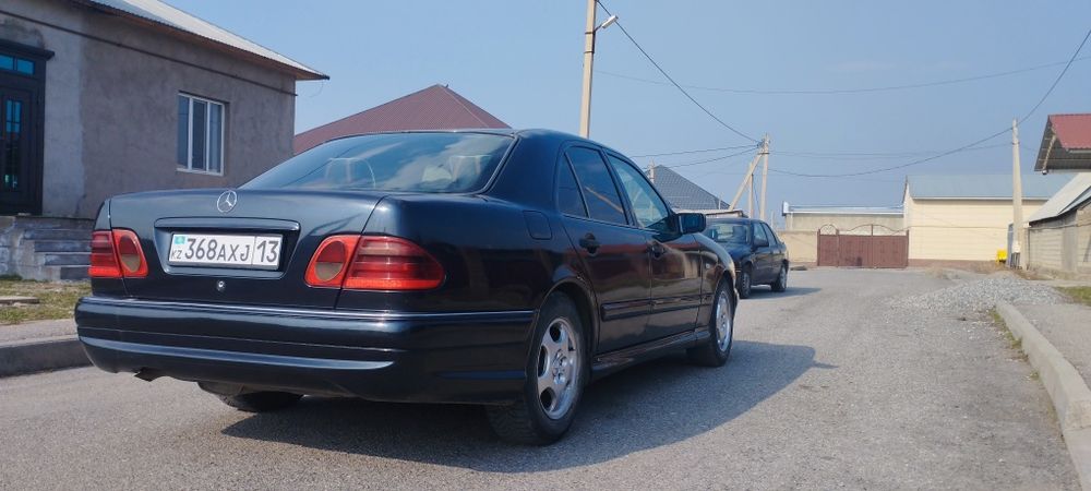 Mercedes Benz лупарик