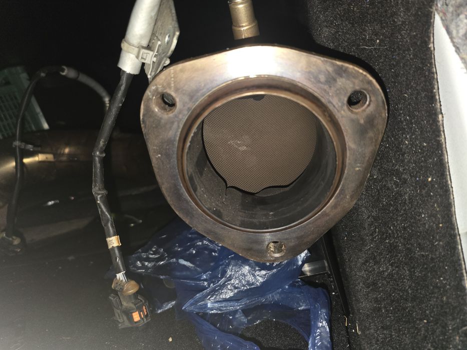 Катализатори за инсигния А 2.8 турбо 260кс 325кс