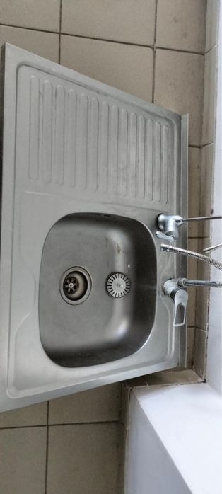 кухонный раковина