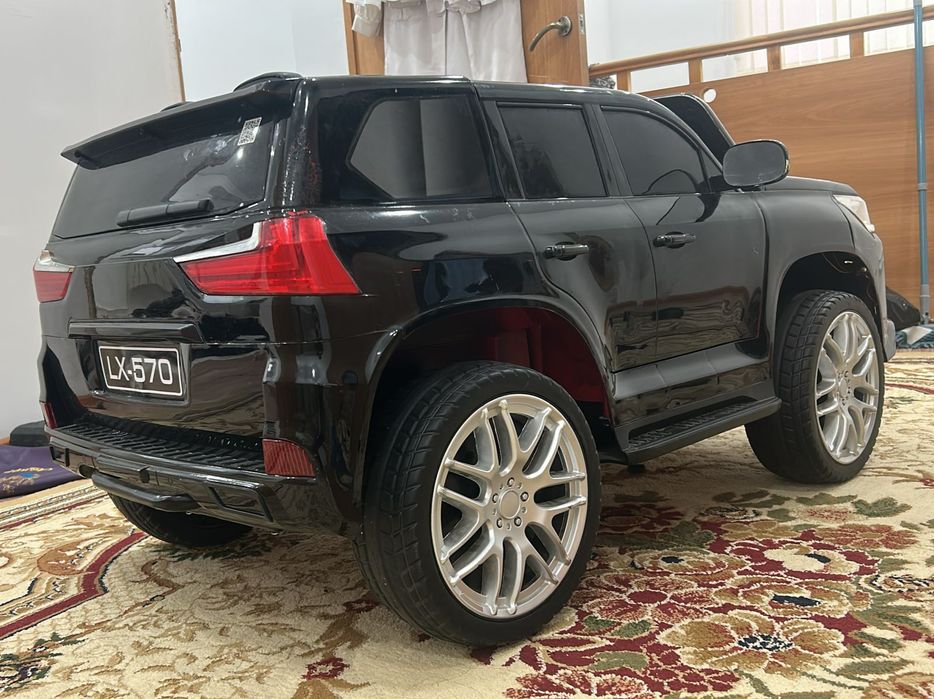 Детская гобаритная машина