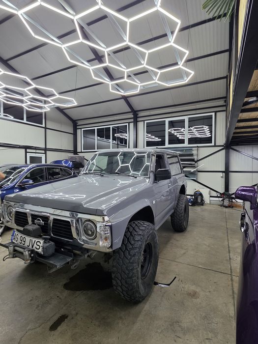 Nissan Patrol Y60