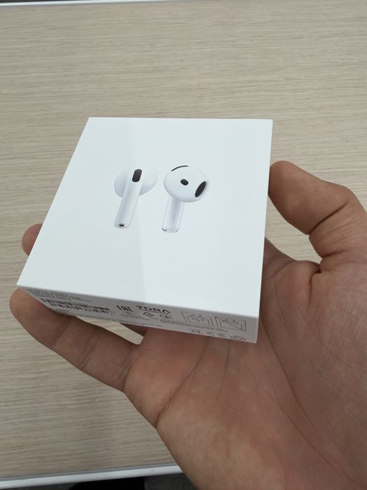 Продам Airpods 4