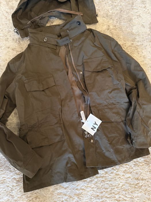 Продам весеннюю куртку