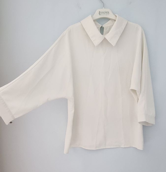 Белая блузка для подростка