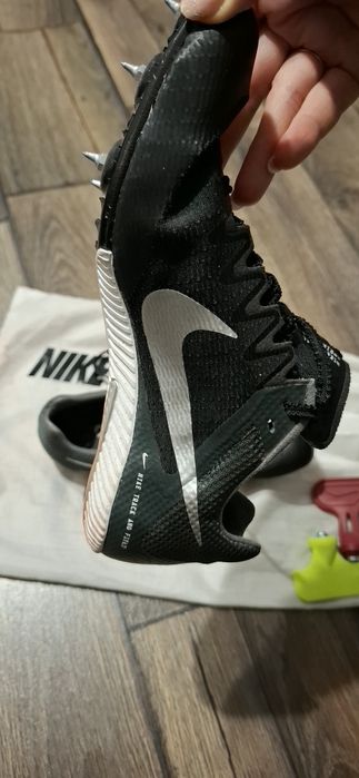 Шпайкове Найк за лека атлетика