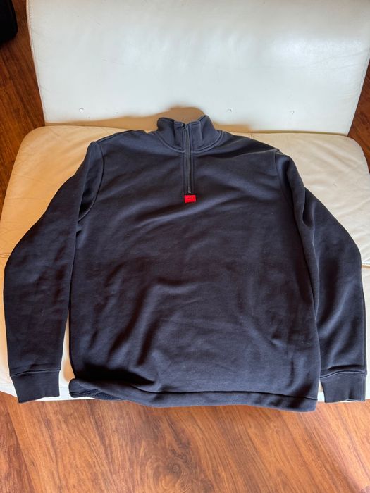 HUGO черна блуза