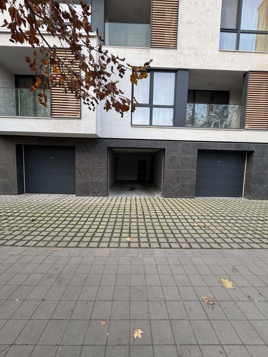 Дава се под наем Двустаен апартамент в Пловдив, Кършияка - 75 кв.м за 648.21 € - Снимка #7