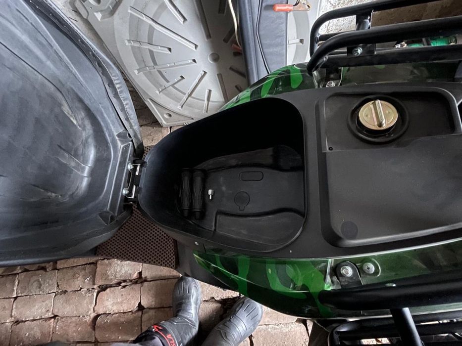 Продам скутер танк