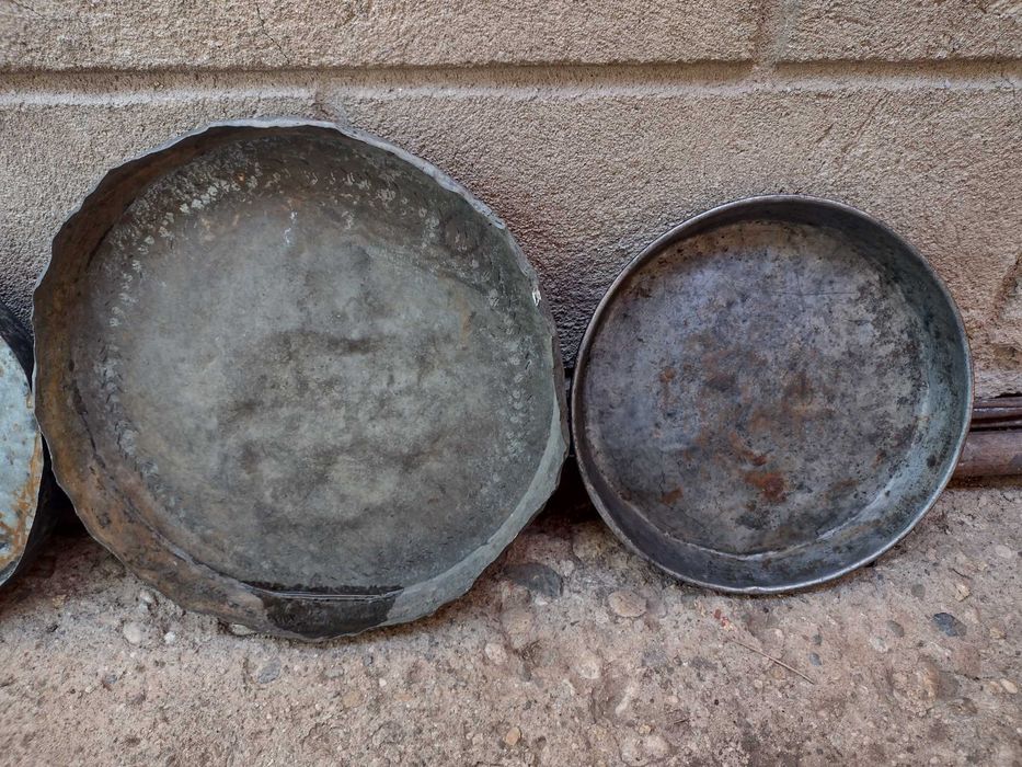 Медни тави и менци само комплект