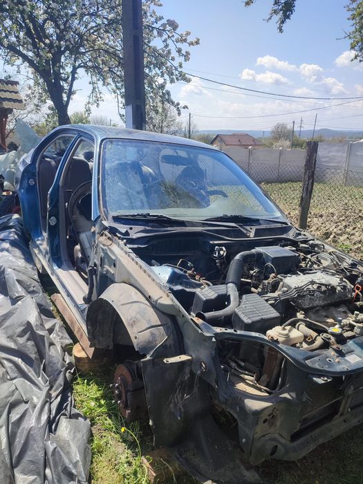 Dezmembrez Honda civic ej6 valabil până pe  24