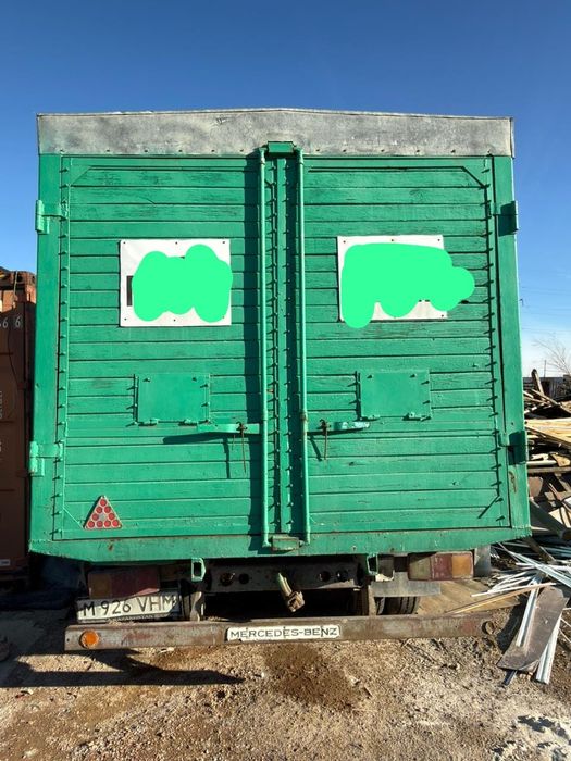 Продается Mercedes 1992 года