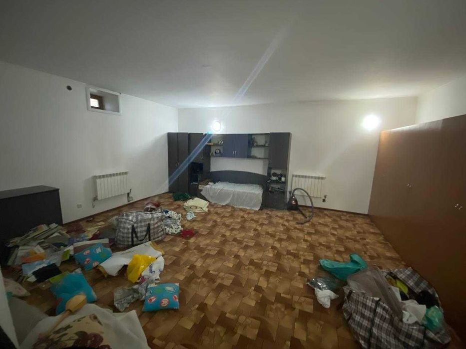 Продам коттедж 3 уровня срочно