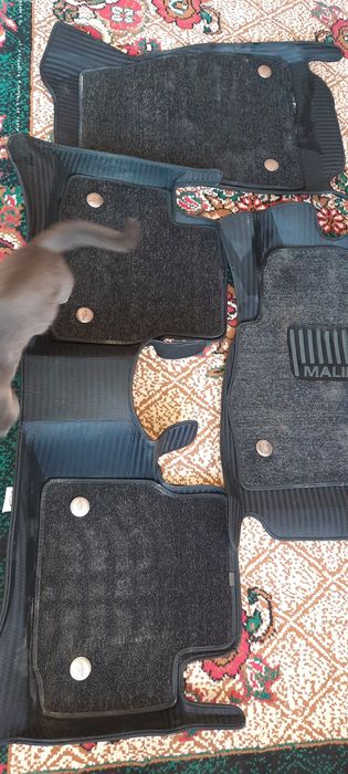 Малибу полик сотилади