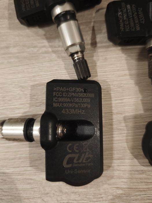 Датчици/TPMS сензори за налягането в гумите за Мерцедес GLC