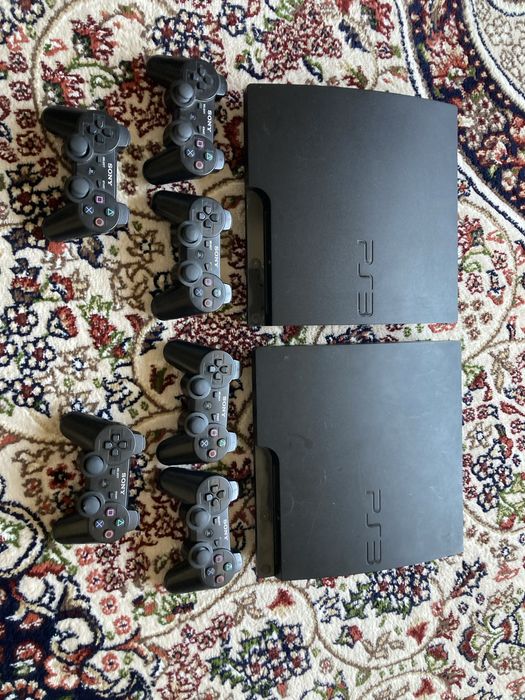 Playstation 3 slim. +3 tadan joystick+uyinlar