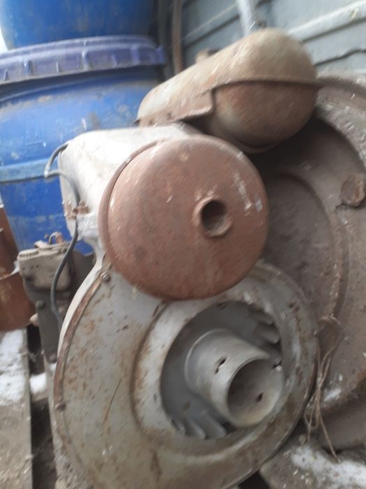 Продам двигатель ЗИД