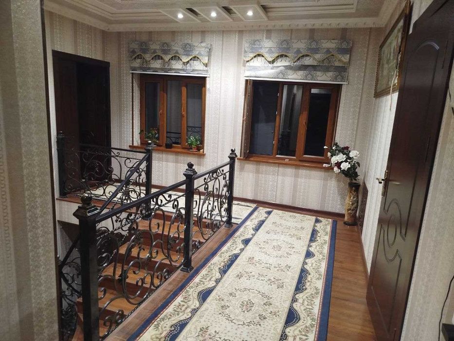 Продаётся участка 4 соток УЧ кахрамон Хожи ота 6 ком