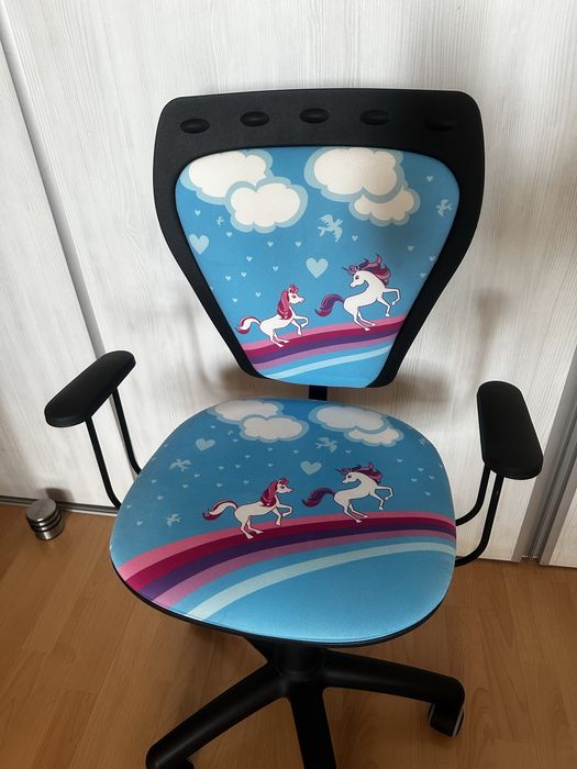 2 scaune pentru birou copii