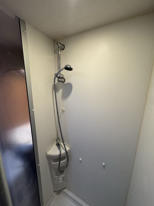 Продавам каравана Available Dart 470-2